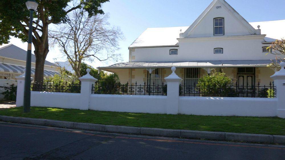 Fynbos Villa Guest House ステレンボッシュ エクステリア 写真
